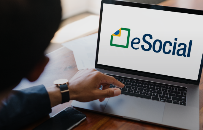 Prorrogado o prazo para empresas inserirem condenações trabalhistas no eSocial
